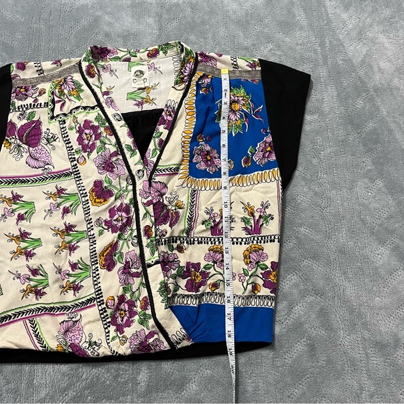 Tiny Anthropologie Floral Top - Picture 2 of 9